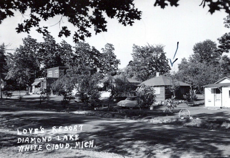 Loves Resort (Northern Glory Landing) - Vintage Postcard (newer photo)